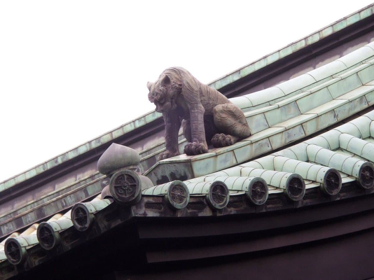 Kitty from a different era
