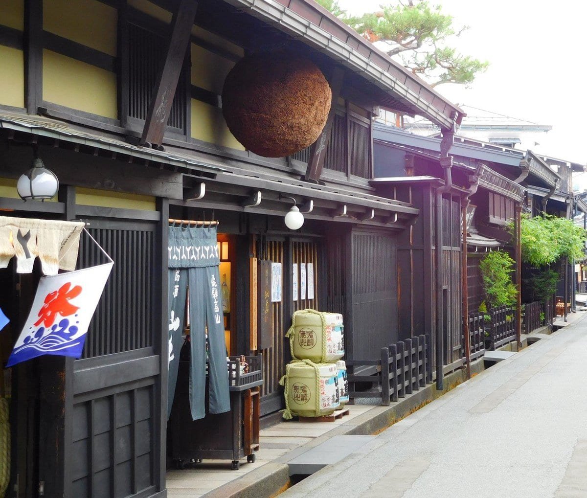 The old merchants' houses