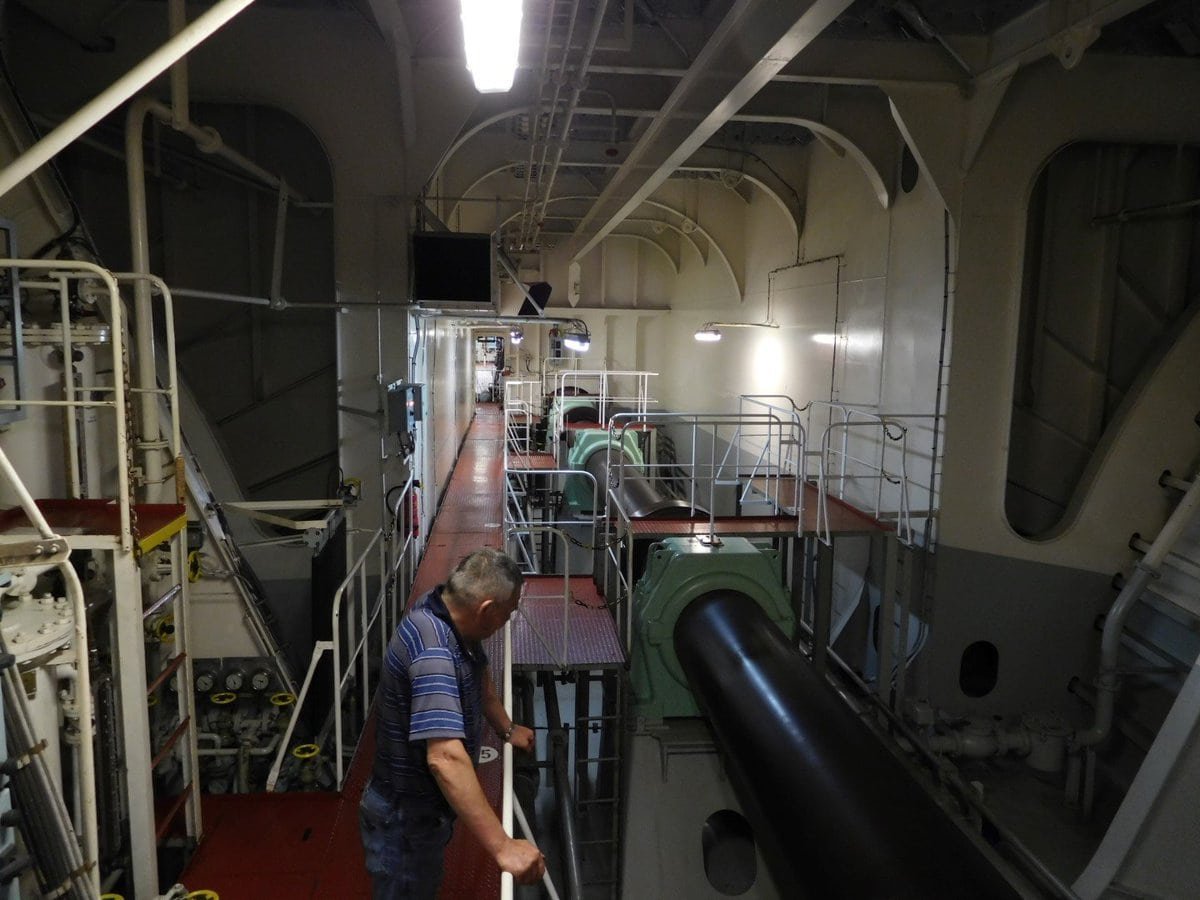 And about 40 meters of propeller shaft