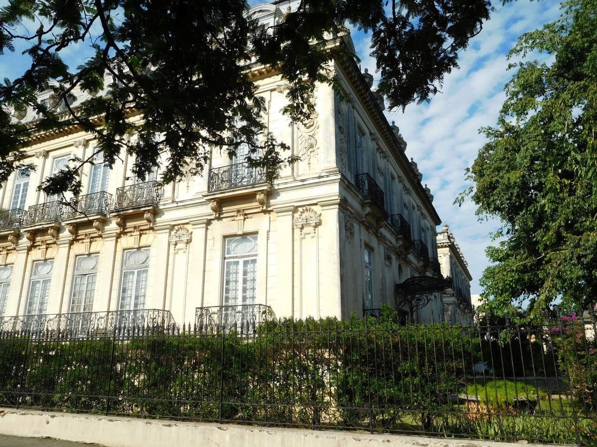 Paseo del Mondejo